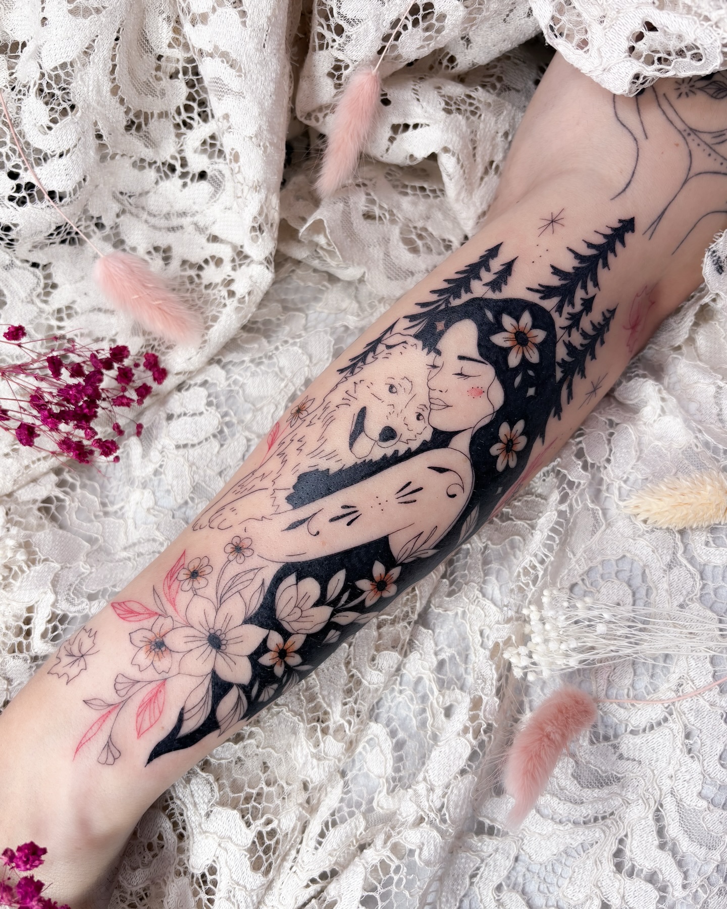 Tatouage dentelle ornemental noir